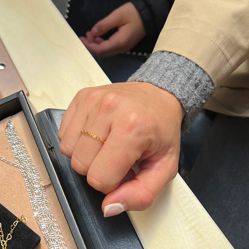 Permanent Jewellery in Porto Forever Bond Studio