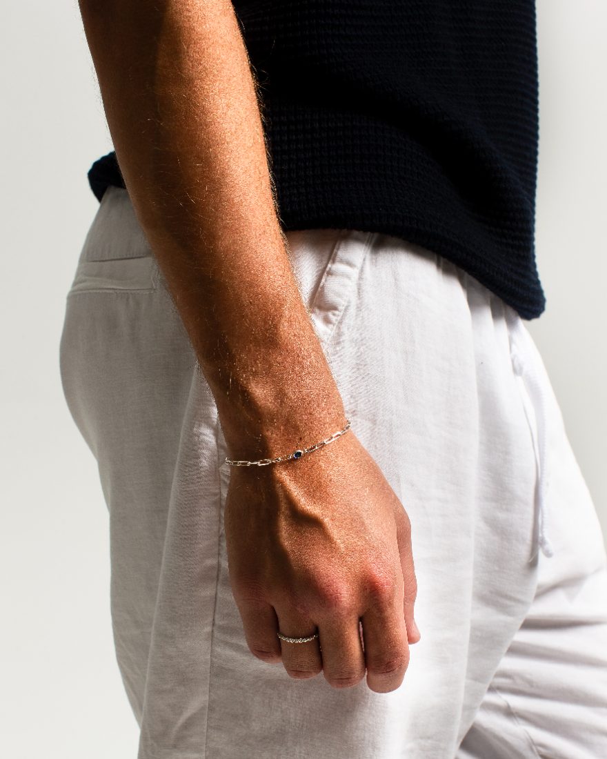 Anel permanente simples, com pulseira