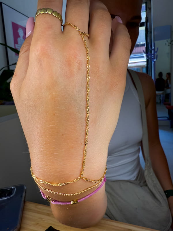 Hand Chain - Slider | Forever Bond Studio